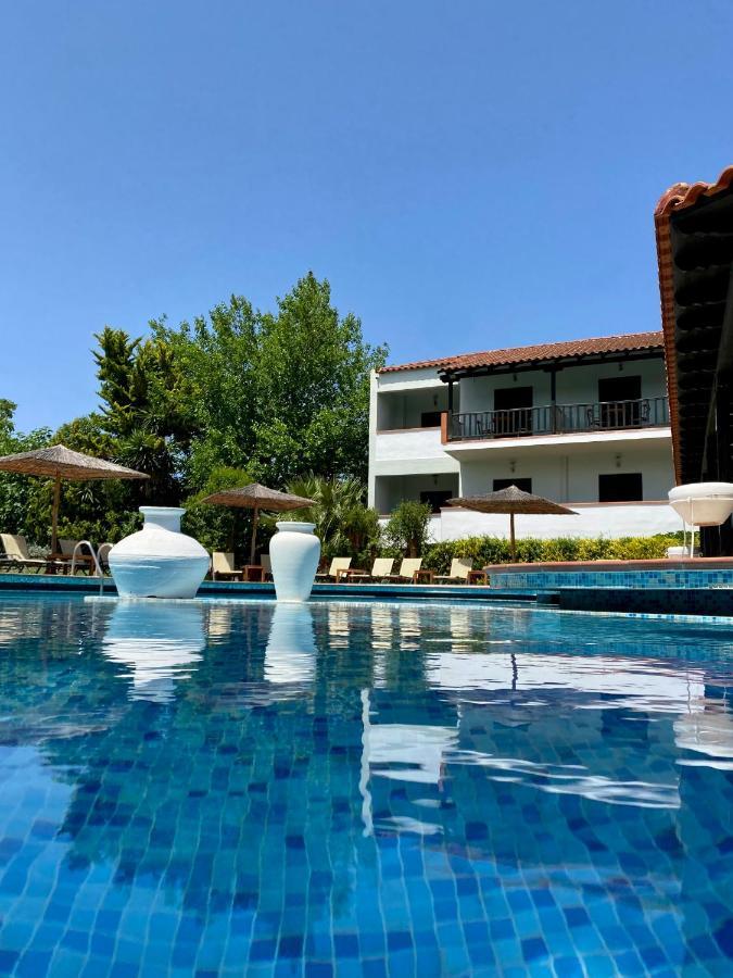 Eden Hotel Афітос Екстер'єр фото