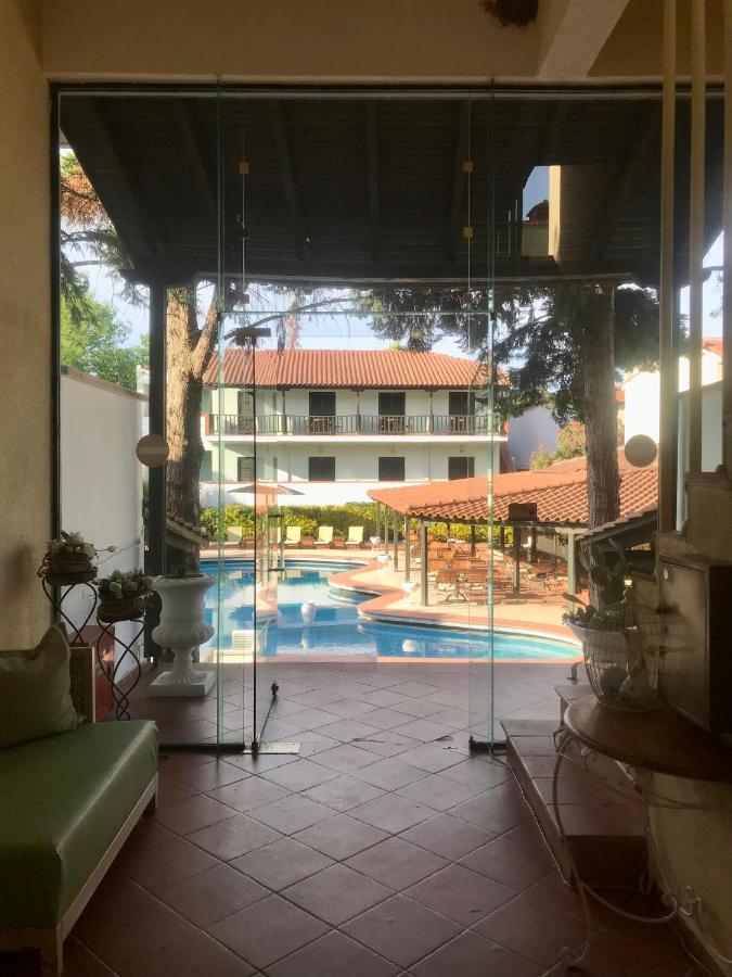Eden Hotel Афітос Екстер'єр фото