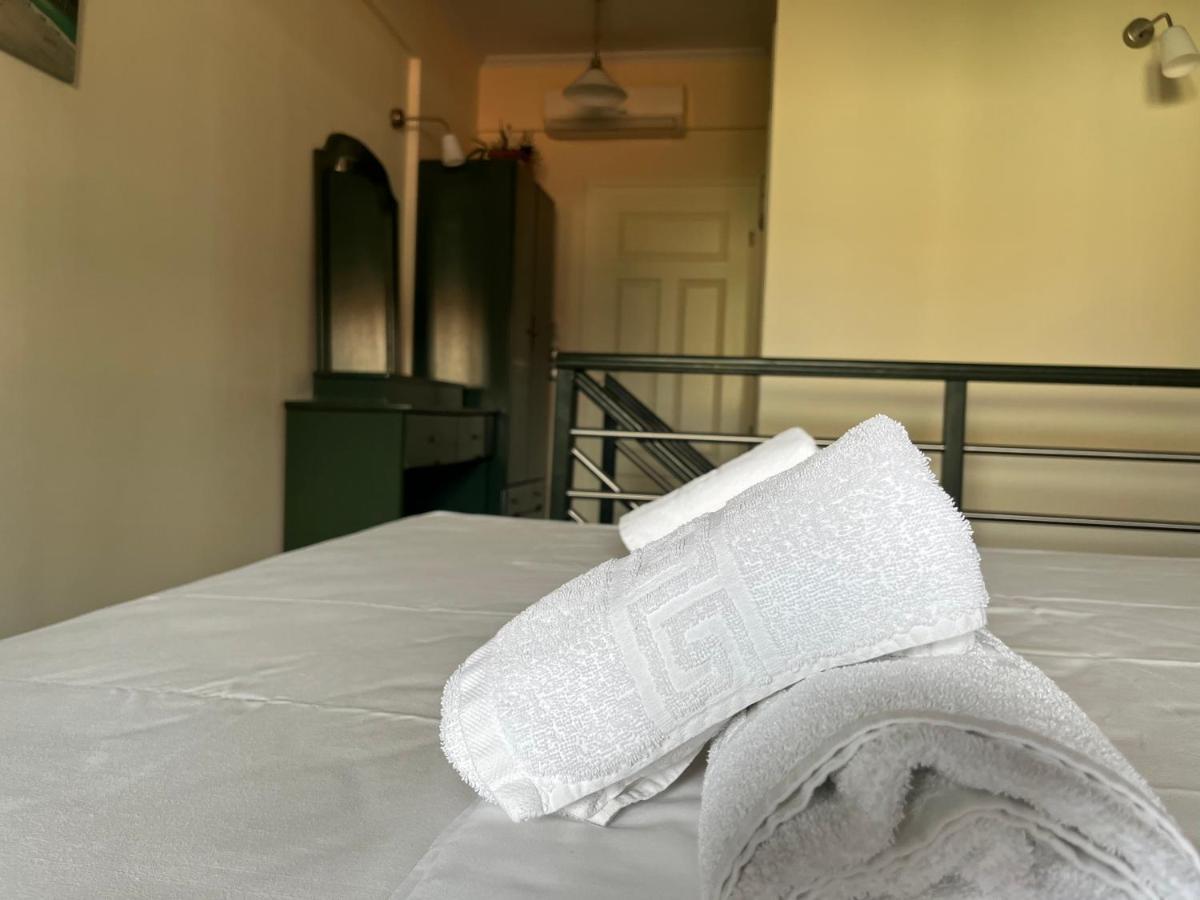 Eden Hotel Афітос Екстер'єр фото